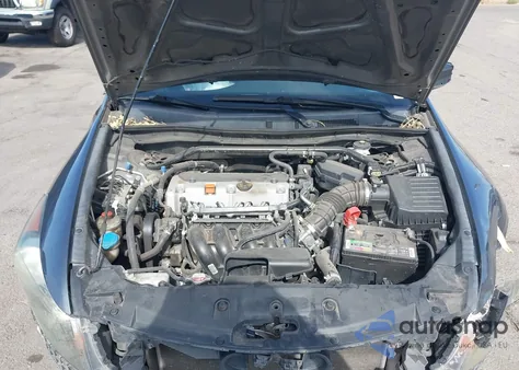 2011 Honda Accord 2.4 Ex-L from USA, damaged, VIN 1HGCP2F88BA067039